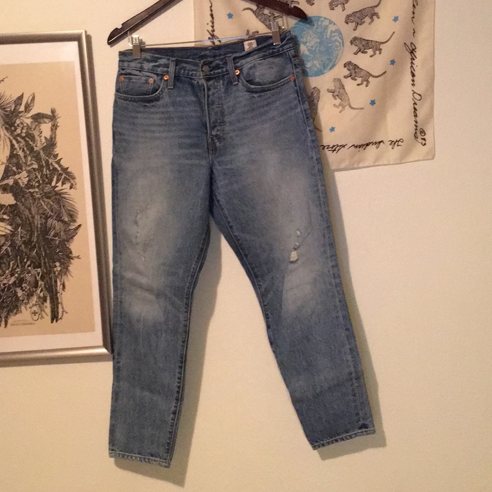 Levi’s Wedgie Jean